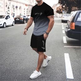 Het nieuwste 3D-gradiënt T-shirt en shorts set heren met korte mouwen O-neck top casual en modieuze skateboarden sportkleding set 240422