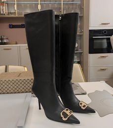 Las últimas botas clásicas de mujer hechas por maestros con parte superior de lana de seda y piel de vaca de grano de oveja, forro de piel de oveja, suela de cuero real, punta puntiaguda talla 35-42