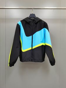 Les dernières vestes de créateurs pour l'automne et l'hiver 2023 élégantes couleurs contrastées épissant de belles vestes taille US marque de luxe vestes pour hommes