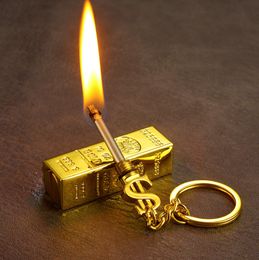 La dernière barre d'or imperméable correspond à un briquet à kérosène porte-clés multifonctionnel une variété de styles au choix prend en charge le logo personnalisé