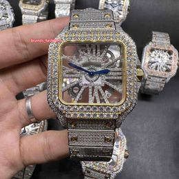 Het nieuwste hiphophorloge voor heren in 2023 Iced Out Large Diamond Bezel 2tone Gold Case Skeleton Diamond Dial Watches Quartz uurwerk polshorloge