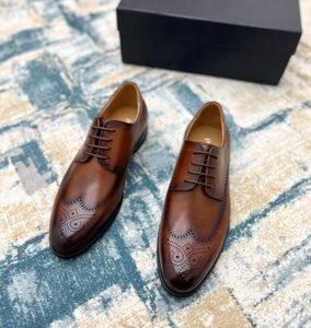 Les dernières chaussures en cuir pour hommes, tenue formelle, chaussures d'affaires décontractées en cuir, talons bas, bout rond, lacets, tige imprimée, cuir de vache, cuir verni, tailles faites à la main 38-45