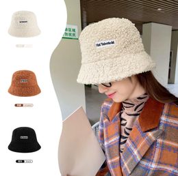 De nieuwste feestmuts, Altai Fisherman Hat. Winddichte en warme CAP-wol, een verscheidenheid aan stijlen om uit te kiezen, ondersteuning voor aangepaste logo's