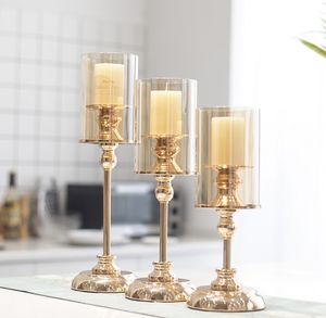 Le dernier accessoire de dîner de bougeoirs rétro allume le chandelier romantique nordique orne une variété de styles à choisir de soutenir le logo personnalisé