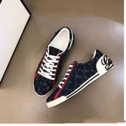 De nieuwste verkoop hoogwaardige heren retro low-top printen sneakers ontwerp gaas pull-on luxe dames mode ademende casual schoenen mjiiji0000006