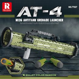 Le M136-AT4 Tank Grenade Launcher Building Blocks Military Series MOC Weapon AT 4 Model Education Kids Gun Shooting Toys Cadeaux de Noël