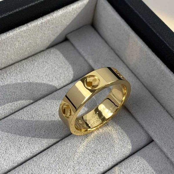 Les anneaux magiques de l'amour Gold High Classic Loond Diamond Free Ring Finger plaqué 18k Couple Luxury avec chariot Anneaux originaux