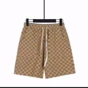 Les shorts pour hommes et femmes de la marque Shorts Designers Mode décontractée Pantalons à 5 points Pantalons de survêtement Logo brodé