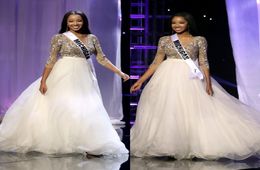 THE MISS TEEN USA 2019 Pageant Robes De Célébrités Sexy Col En V 34 Manches Longues Appliques Puffy Une Ligne Formelle Soirée Occasion Dresse9915233