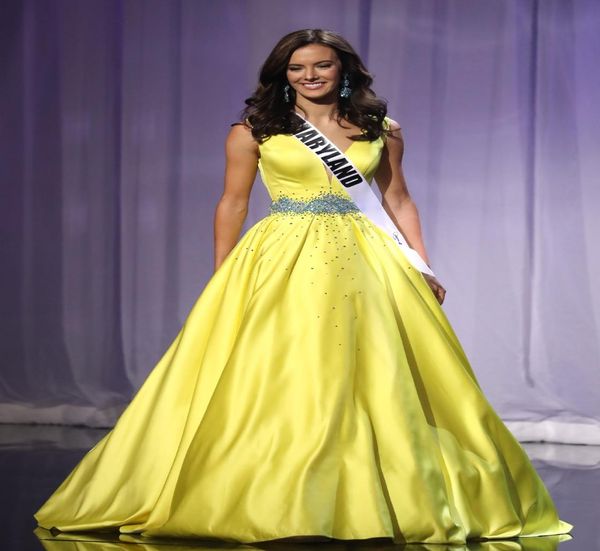 THE MISS TEEN USA 2019 Pageant Robes De Célébrités Tache Jaune Longues Robes De Soirée Col En V Profond Taille Avec Perles Scintillantes Formelles Pa1070703