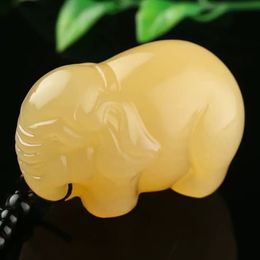 L'éléphant en jade topaze naturel sculpté à la main Arts du guidon