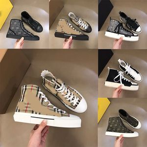 De nieuwe klassieke geruite geprinte high-top canvas schoenen zijn luxueus en comfortabel, met retro-letterpatronen. Casual sneakers voor mode liefhebbers heren schoenen uit