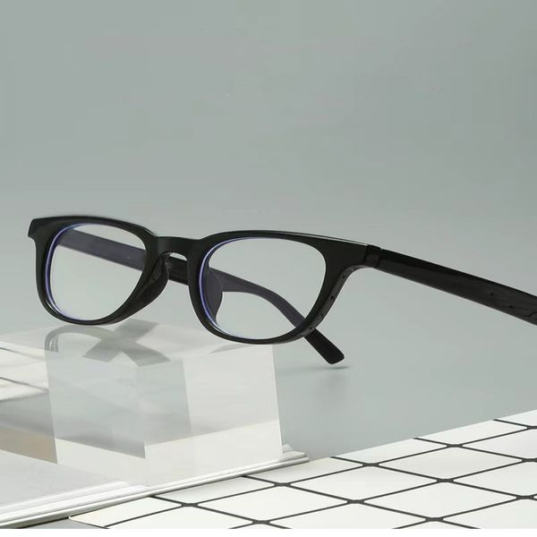 La nouvelle version coréenne 010 avec la même marée haut de gamme pour femmes à miroir plat peut être équipée de montures de lunettes pour myopie en gros