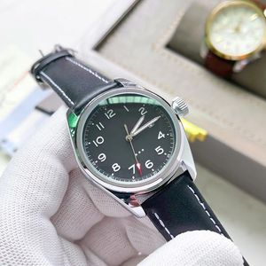 La nouvelle série Pioneer montre pour hommes cinq étoiles mouvement à quartz importé général 40mm AAA