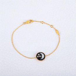Le nouveau collier étoile lune soleil bijoux pendentif porte-bonheur adopte une épaisseur en argent sterling nacre 18 carats en or de haute qualité neckla265q