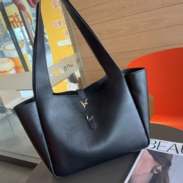 De nieuwste Bea Tote bag Zwart volnerf rundleer Volleer van binnen en van buiten Designer Bag Handtas Tassen Schouder Crossbody Bag dames clutch Large yl