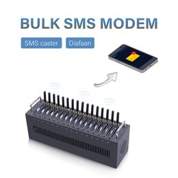 de nieuwste versie 4G Lte 16 Poorten GSM Modem Pool Lte Bulk SMS Modems Met Multi Sim-kaartsleuven Ondersteuning OP Commando