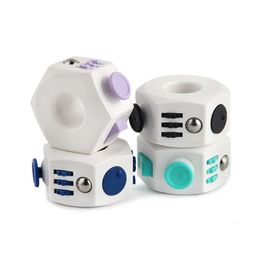 Le bureau Stress Relief Cube Adulte Anti-Stress Squeeze Décompression Doigt Fidget Jouets Pour Autisme TDAH 240312