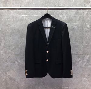 De originele designer Blazers Slim Business Casual Male Suit Top Fashion Naped Solid Formal Wedding Jacket met gouden knoppen WOO6366615