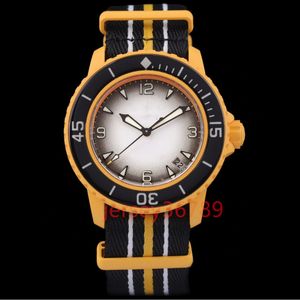 de Pacific Ocean Watch Herenhorloge geel Biokeramische automatische mechanische horloges Hoge kwaliteit volledig functionele Pacific Antarctische Oceaan Indiase polshorloges