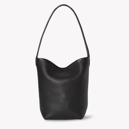 El cubo R 100% genuino de cuero de cuero bolsos para mujeres bolsos para el hombro de la piel de vaca diseñador de bolsos vintage de la axila