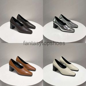 Les chaussures de créateurs de rangs chunky trobs talons sandales de talons en cuir marron noir de la femme 7,5 cm de siège carré élégant Slacker chaussures de chaussures 35-40 avec boîte