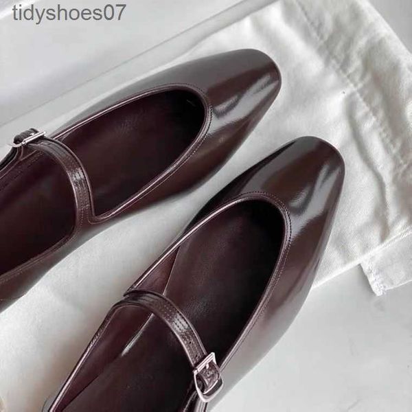 THE ROW – chaussures simples à semelle plate pour femmes, chaussures de danse à boutons droits, chaussures de grand-mère française à bouche peu profonde, nouvelle collection 2022