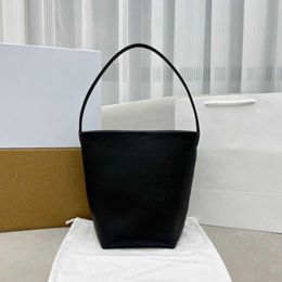 The Row – sac seau à eau de grande capacité en cuir véritable, à la mode et polyvalent, sac de transport décontracté à une épaule pour femmes 231218