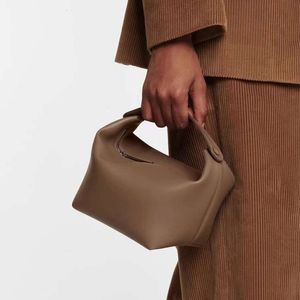 The Row Lunch Box Bag 2023 Nieuwe niche -ontwerp Hoogwaardige emmertas voor vrouwen echt leer draagtas voor vrouwen