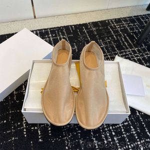 The Row Shoes Summer Mesh Loafers Comfortabele ademende platte sandalen luxe designer loafers dames fabrieksschoenen