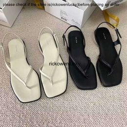 The Row the * Row Summer Genuine Leather Squamping Sandals Fashion and casual versátil Play Flat Bottom Muller Zapatos para mujeres