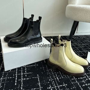 The Row Women de qualité supérieure Boots Girl pour les bottes de designer Boots en cuir de luxe en cuir Martin