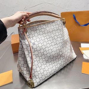 Le sac fourre-tout en cuir sacs à main de créateurs Grand fourre-tout décontracté grand sac à main Capacité en cuir véritable Sacs à appliques en cuir véritable étanche shopping Sacs à bandoulière