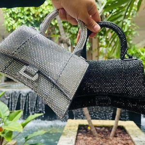 Le fourre-tout sablier diamant sac femme homme incrusté strass sac à main scintillement embrayage à la mode sacs à bandoulière de luxe hommes en cuir véritable bandoulière Designer sac à main