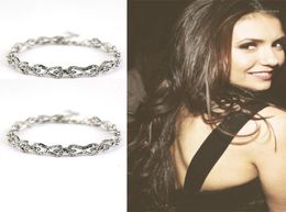 The Vampire Diaries Klaus Caroline Forbes Rhinestone Crystal Bow Shine Charm Bracelet Bijoux de mode14938257