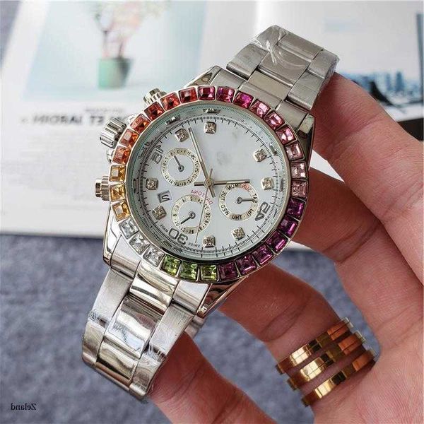 Le leader mondial des montres R olax sur le marché des montres Full Diamond Fashion Rainbow Business Timing Steel Band pour hommes et femmes à quartz peau de crevette avec boîte-cadeau