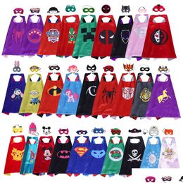 Costume de thème 102 Designs Capes de super-héros Costumes avec masque Set For Kids Birthday Fêtes en gros en satin mignon Cartoon Cosplay Fanc Dhojq