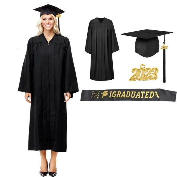 Costume de thème 2023 Robe de remise des diplômes et plafond avec gland unisexe académique High School University Cérémonie 231009