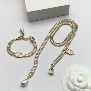 Dikke ketting armband 18k vergulde holle letter hanger roestvrij hoofdtooi vrouwen eenvoud sieraden set wordt apart verkocht