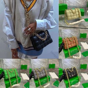 Schoudertassen met dikke ketting Dames Designertassen Hoge kwaliteit handtas Geweven leer Designer Crossbody Vrouwelijke luxe portemonnees