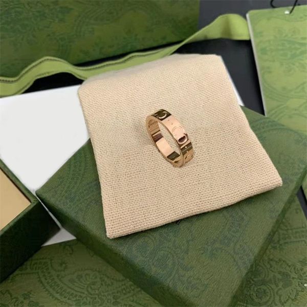 Diseñador grueso para mujeres chapado en oro anillo retro metal moda clásica grabado letras doble g joyería rosa fiesta boda estrechos anillos de lujo ZB022 E23