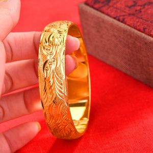 Dikke Dubai Bangle 18K Geel Goud Gevuld Bruiloft Dames Phoenix Gesneden Mode Armband Solid Sieraden Gift