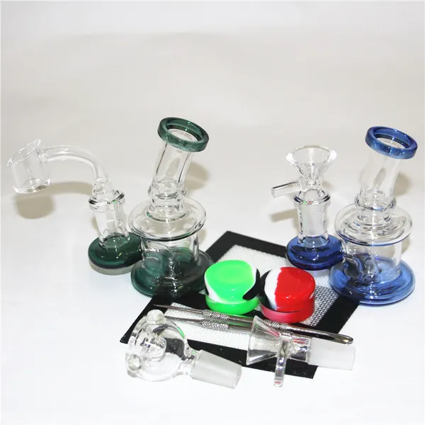 Verre épais Bangs Narguilés Conduites D'eau 14mm Joint Mini Dab Rig Plates-formes Pétrolières Petit Bong Avec 4mm Quartz Banger Dabber outil