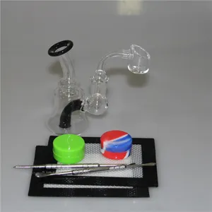 Épais Mini Dab Rig Bongs En Verre Narguilés Conduites D'eau 14mm Joint Oil Rigs Petit Bong Avec 4mm Quartz Banger