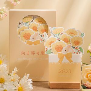 Papier épais utile 2023 INS Flower Flower Mini Planner mensuel Divers styles Calendrier de bureau Stable Home Supplies