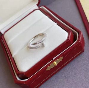 Dikke Sier Designer Ring Nail Top V-gouden diamanten ring voor vrouw Man galvaniseren Classic Premium met doos