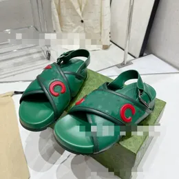 Sandalias coloridas de suela gruesa, sandalias con hebilla de Metal cruzadas a la moda, zapatos de mujer para exteriores, venta al por mayor, 2023