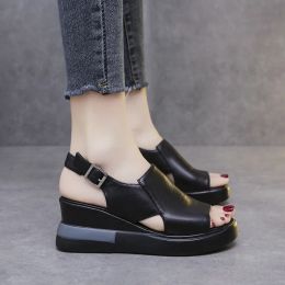 Dikke Zolen Wedge Sandalen Vrouwen 2022 Nieuwe Zomer Hoge Hakken Vis Mond Vrouwen Schoenen Zacht Leer Hoge Platform schoenen Slippers