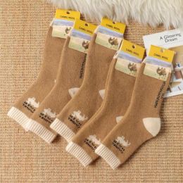 Épaissir les chaussettes en laine Femmes hommes hiver mode chaude chaussette douce chameau de haute qualité sport décontracté en peluche