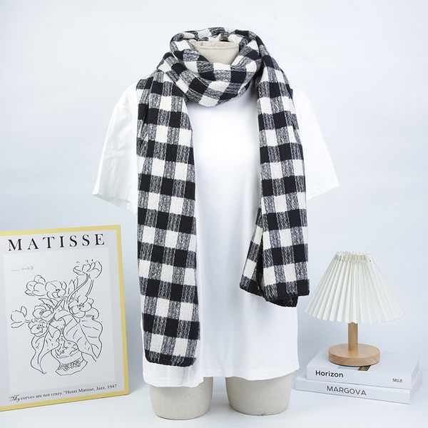 Bufanda cálida engrosada para otoño e invierno, nueva bufanda a cuadros de cachemir de imitación de Maillard para mujeres, chal de alta gama y versátil para invierno